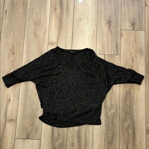 Women's Heather Black Moa Moa top size Small